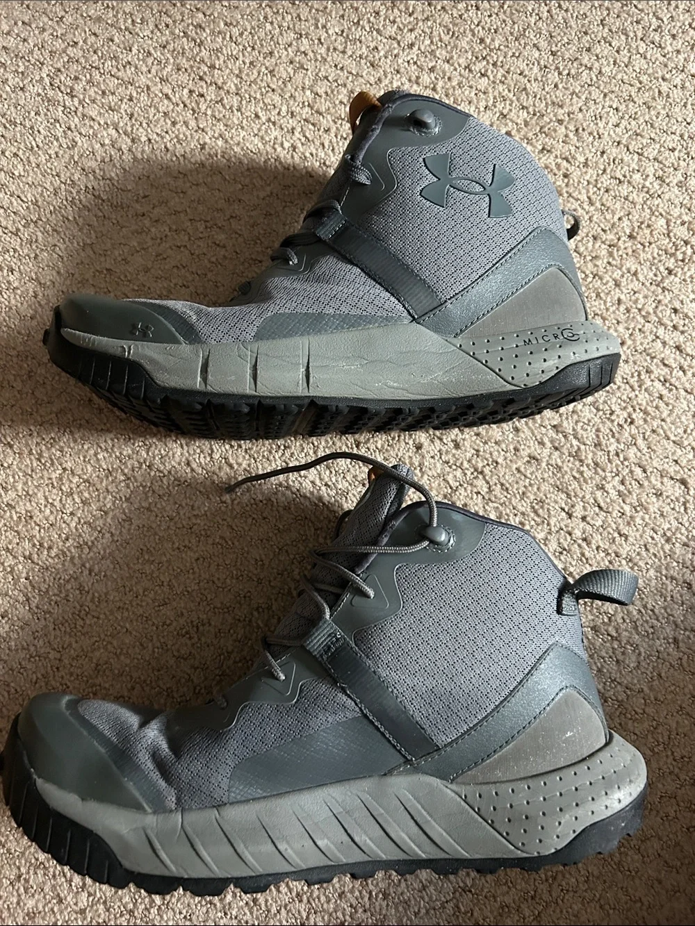 Men’s Under Armor Valsetz Hiking Boots - size 10.5